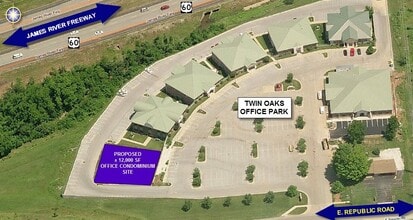 909 E Republic Rd, Springfield, MO - AERIAL  map view