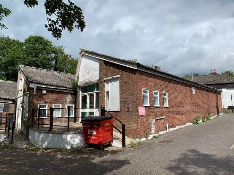 212 Western Rd, Billericay, ESS CM12 9DZ