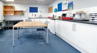 2-6 Fulham Broa, London for lease Interior Photo- Image 2 of 4