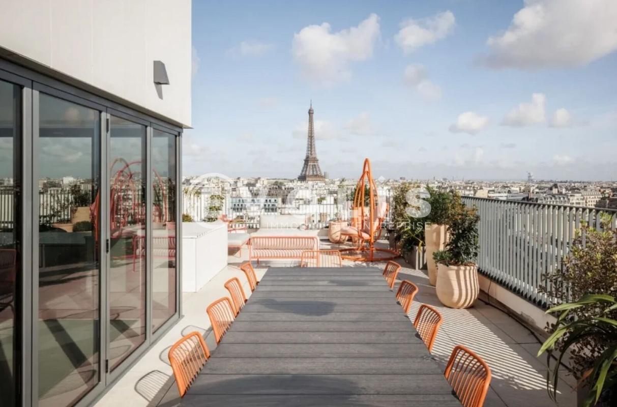 Office in Paris for lease Building Photo- Image 1 of 8