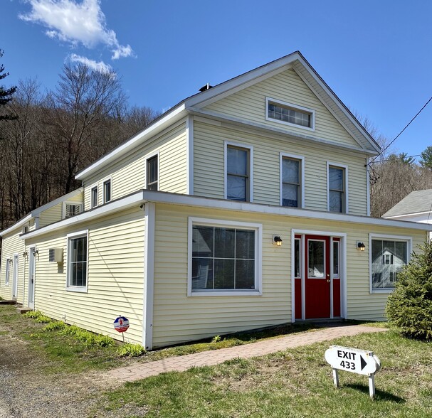 433 Main St, New Hartford, CT for sale - Building Photo - Image 1 of 1