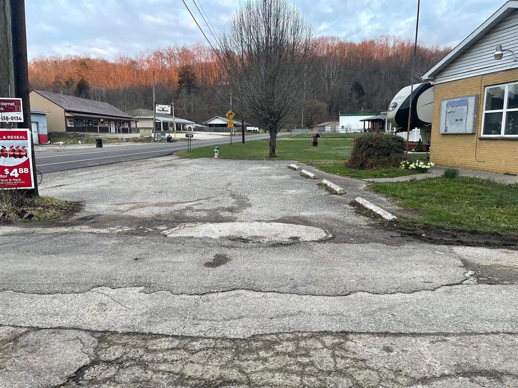 5504 Route 10, Salt Rock, WV 25559 Office for Sale