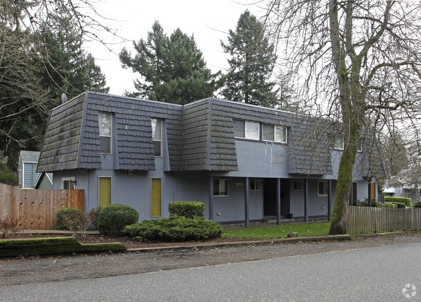 8102-8122 SW 31st Ave, Portland, OR for sale - Primary Photo - Image 1 of 1