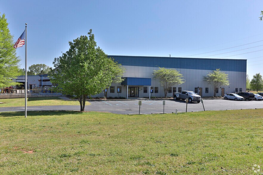 30 Commerce Blvd, Ridgeway, SC for sale - Primary Photo - Image 1 of 1