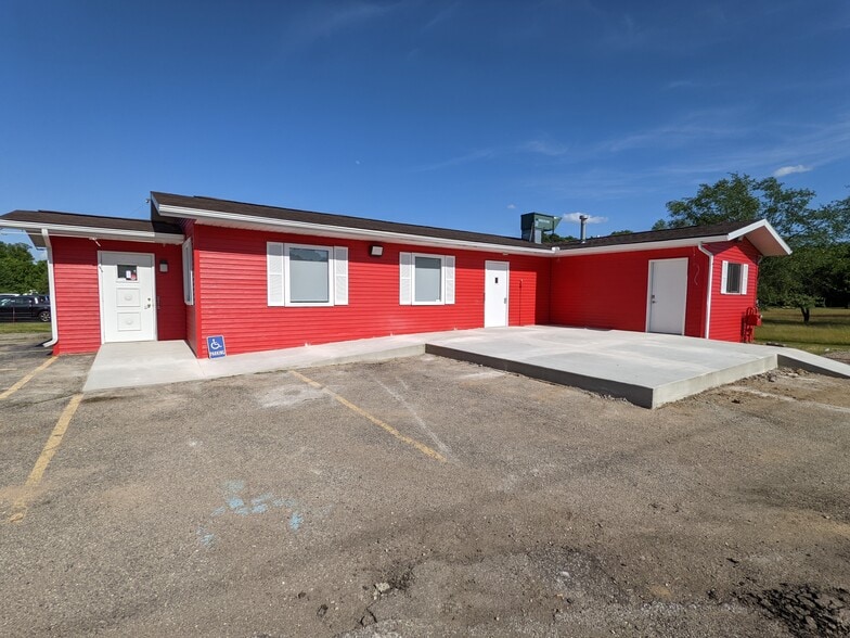 24901 Red Arrow Hwy, Mattawan, MI for lease - Building Photo - Image 2 of 41