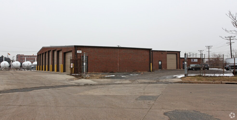 3301 Childs St, Baltimore, MD for sale - Primary Photo - Image 1 of 1