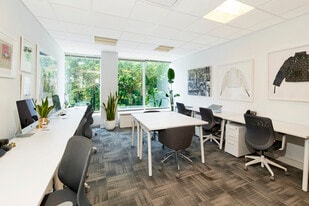 866 United Nations Plz, New York NY - Live-Work Space