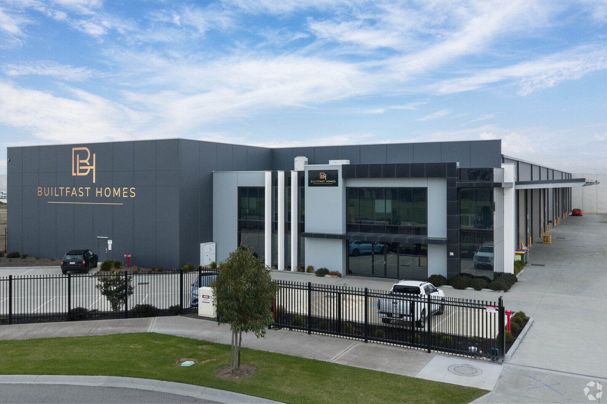 296 McGregor Rd, Pakenham for sale Primary Photo- Image 1 of 6