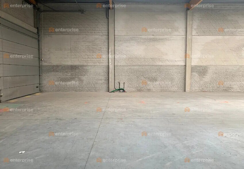 Flex in Cysoing for sale - Building Photo - Image 3 of 7