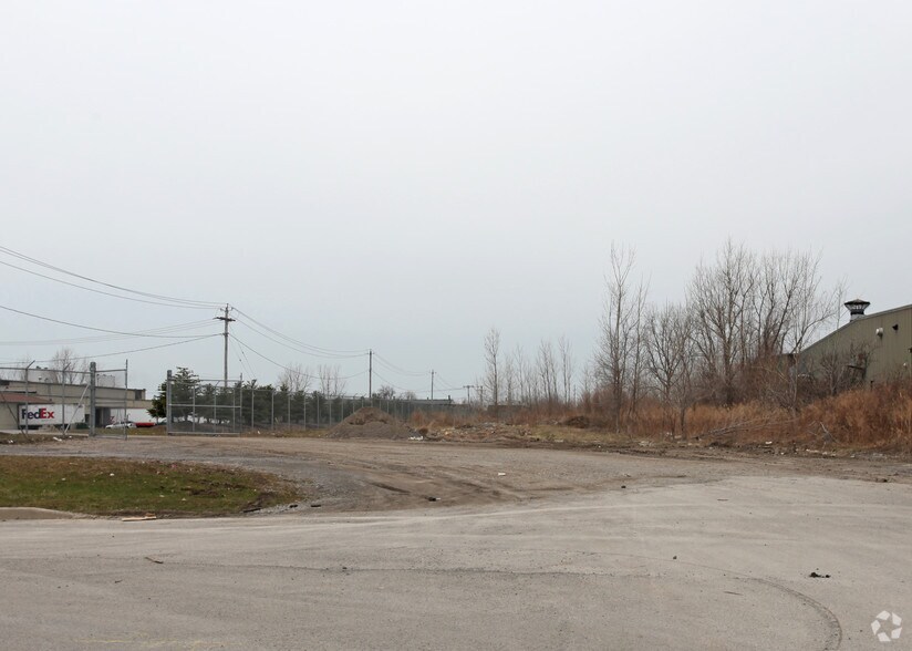 2030 Elmwood Ave, Buffalo, NY for sale - Primary Photo - Image 1 of 1