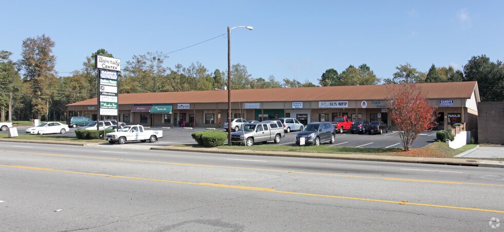 561-577 Bultman Dr, Sumter, SC for lease - Primary Photo - Image 1 of 7
