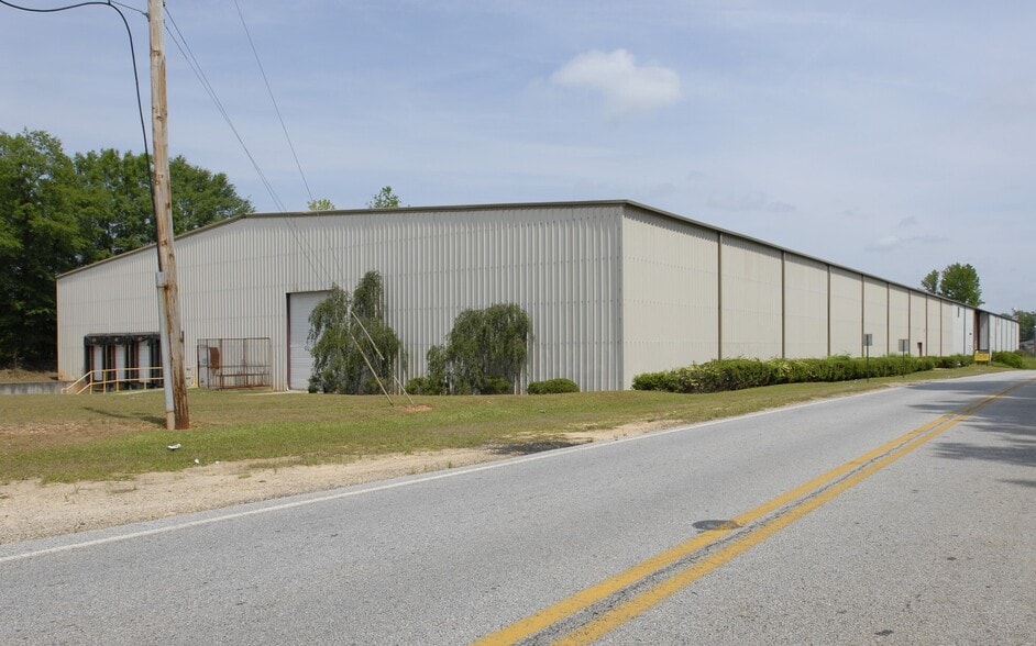 10101 Hazelbrand Rd, Covington, GA for sale - Primary Photo - Image 1 of 7