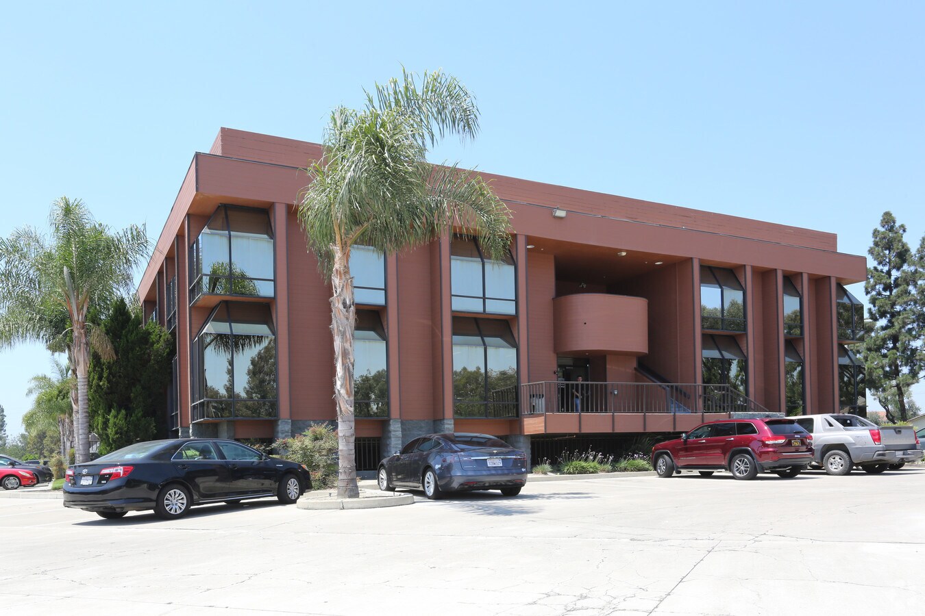 11770 E Warner Ave, Fountain Valley, CA 92708 Metro Centre