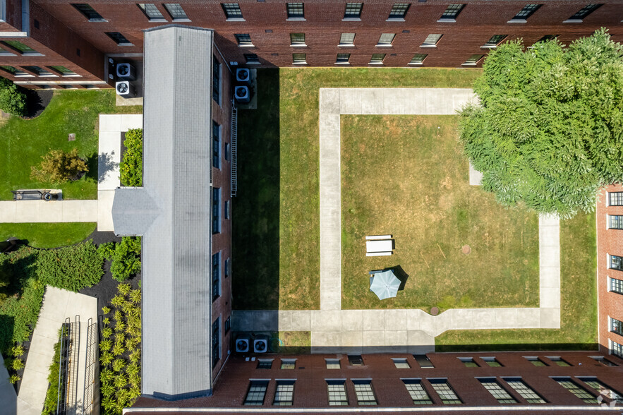 16 Chestnut Grn, Foxboro, MA for lease - Aerial - Image 3 of 9