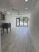 811-817 Belvedere Rd, West Palm Beach, FL for lease Interior Photo- Image 1 of 9