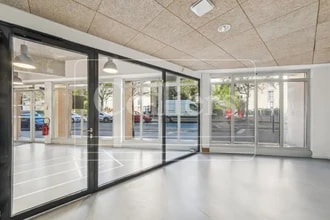 69 Rue Barrault, Paris for lease Interior Photo- Image 1 of 8