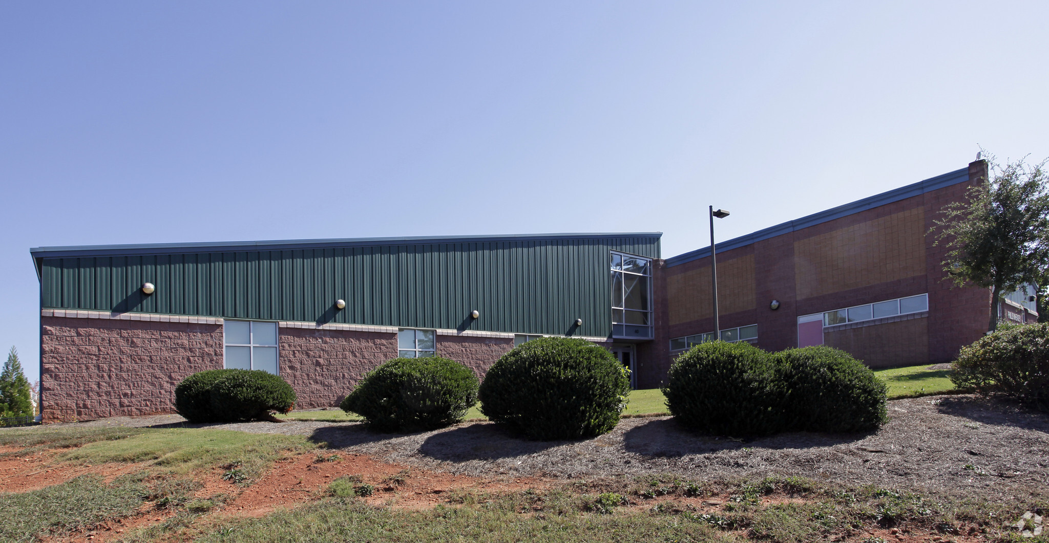 40 John Mccarroll Way, Greenville, SC for lease Primary Photo- Image 1 of 6