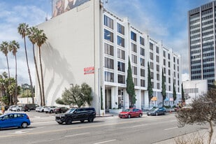 Ventura Investment Center - Convenience Store