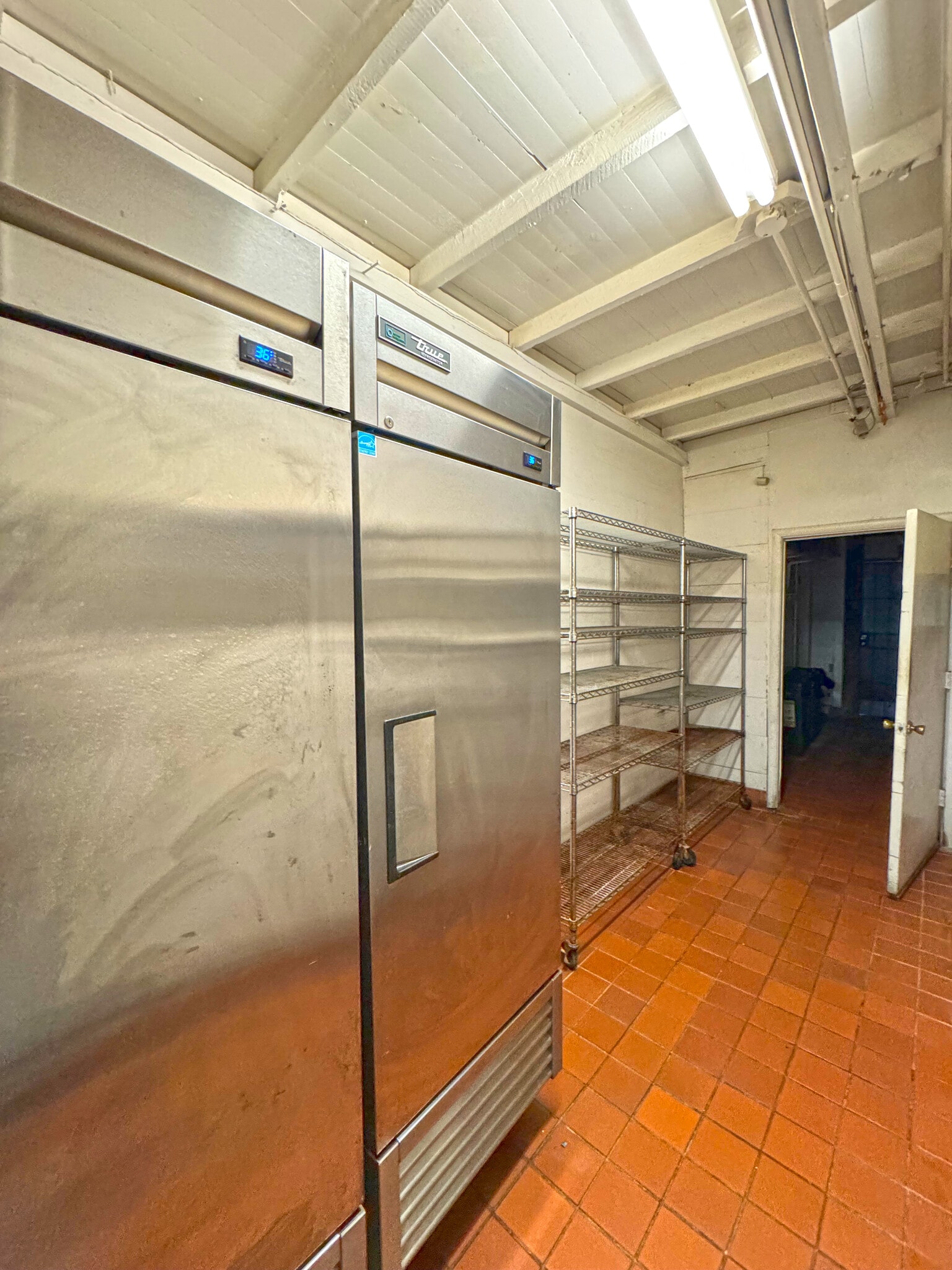 641-645 4th St, Santa Rosa, CA for lease Interior Photo- Image 1 of 10