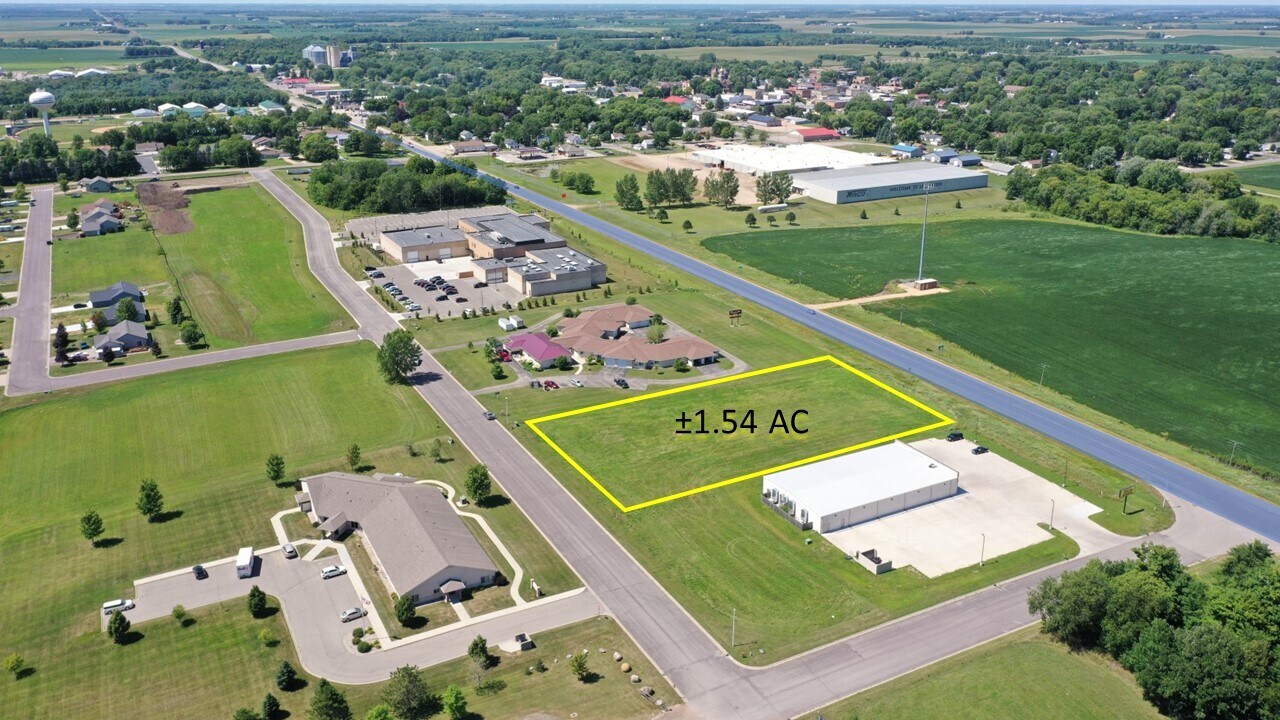 570 Commerce Dr, Le Center, MN for sale Primary Photo- Image 1 of 1