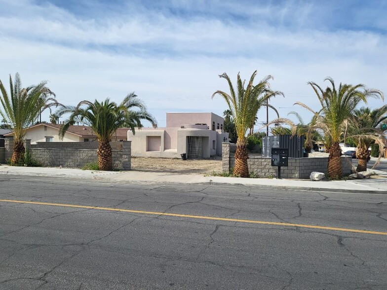 74330 Alessandro Dr, Palm Desert, CA for sale - Building Photo - Image 3 of 11