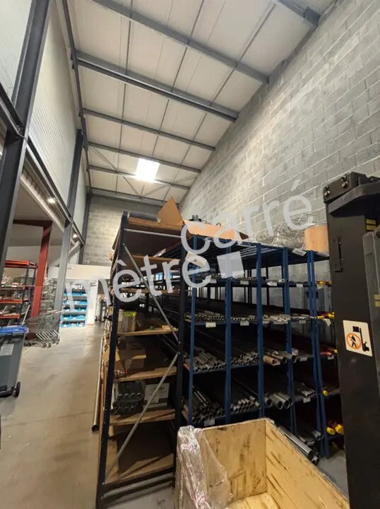 Flex in Bouguenais for lease Building Photo- Image 1 of 9