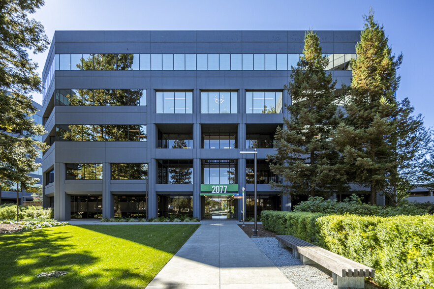 2077 Gateway Pl, San Jose, CA for lease - Building Photo - Image 2 of 9