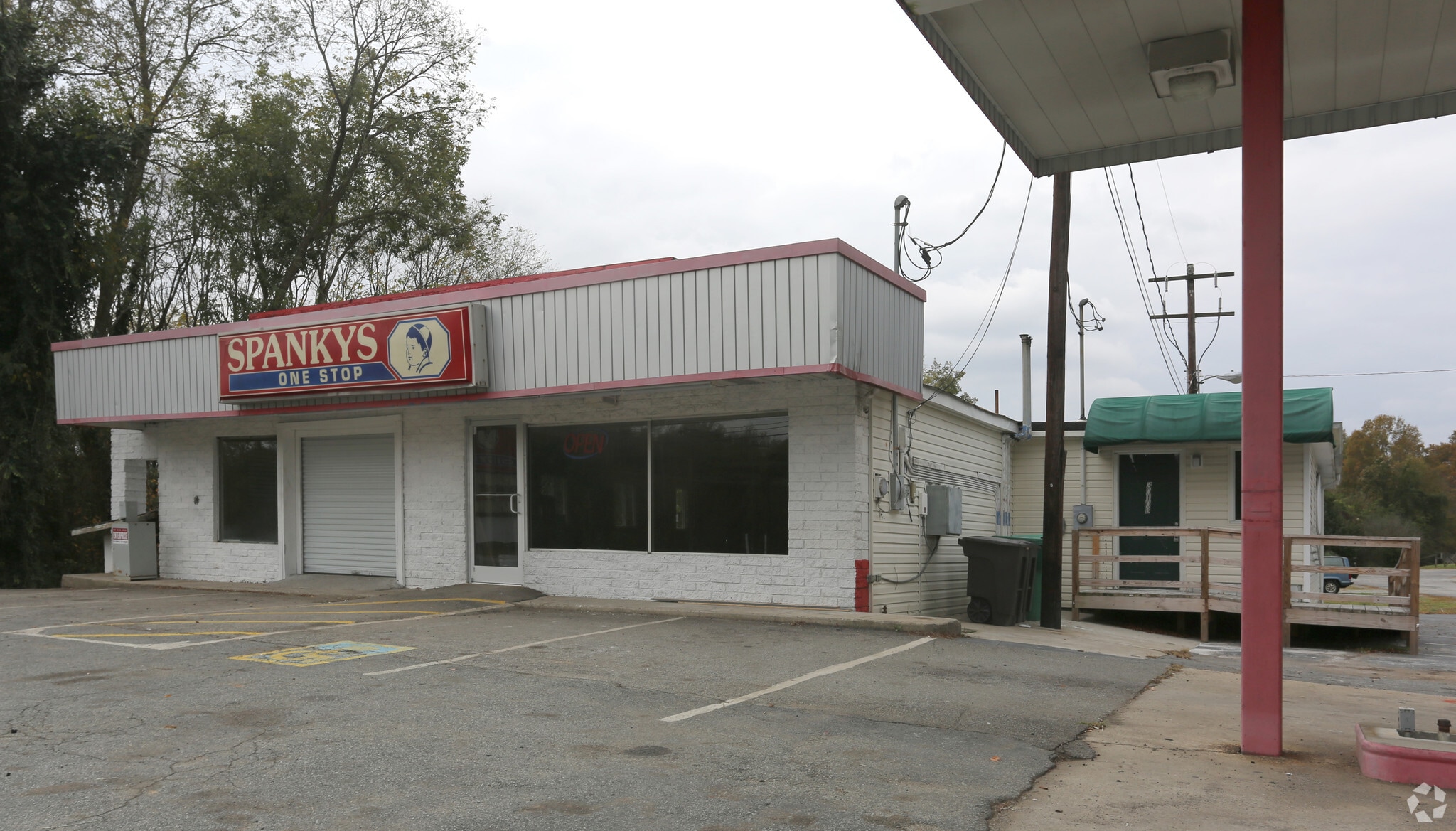 3006 S Main St, High Point, NC for sale Primary Photo- Image 1 of 1