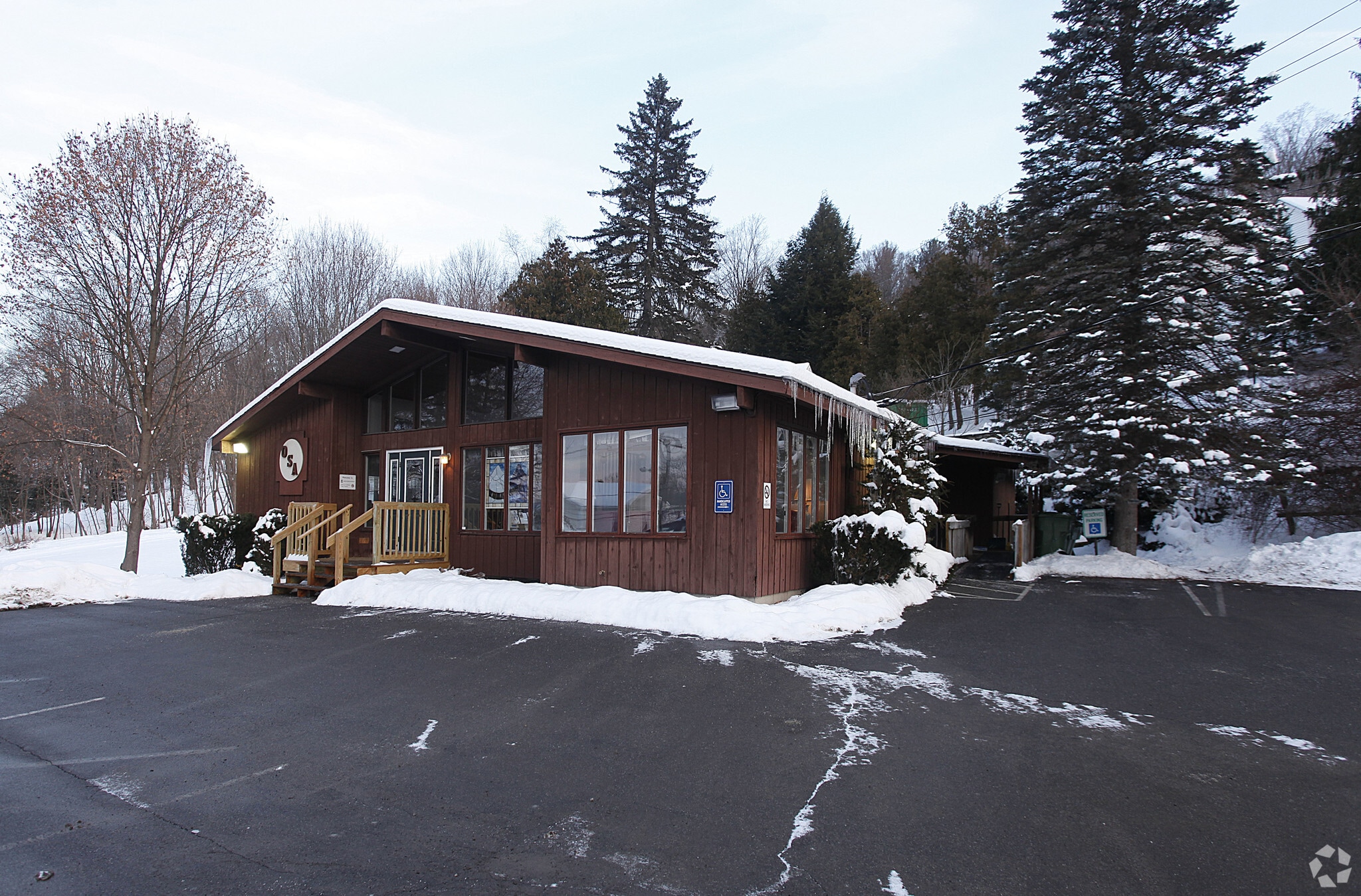 449 Main St, Oneonta, NY for sale Primary Photo- Image 1 of 3