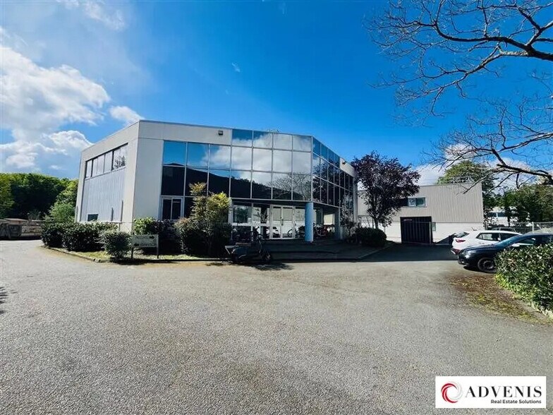 Flex in Gradignan for lease - Building Photo - Image 2 of 11