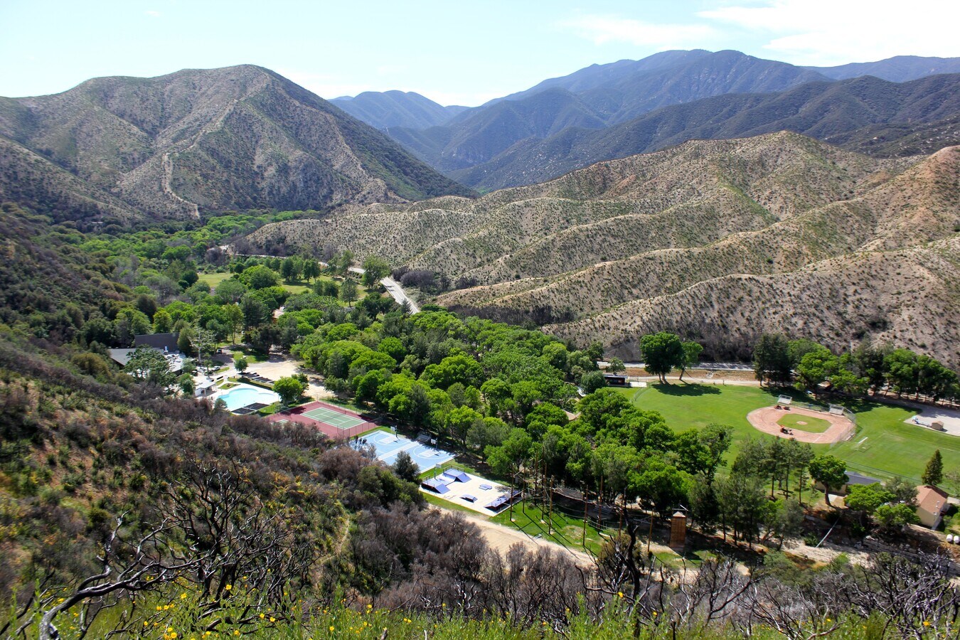 41600 Lake Hughes Rd, Lake Hughes, CA 93532