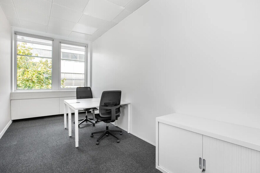 Office in Schiltigheim for lease - Interior Photo - Image 2 of 10
