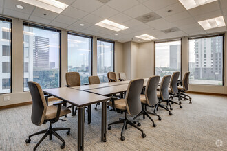 2100 West Loop South, Houston, TX for lease Interior Photo- Image 2 of 7