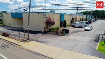 160-184 Express Dr S, Brentwood NY - Warehouse