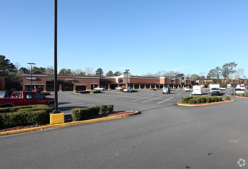 4650 Forsyth Rd, Macon-Bibb, GA for lease - Primary Photo - Image 1 of 7