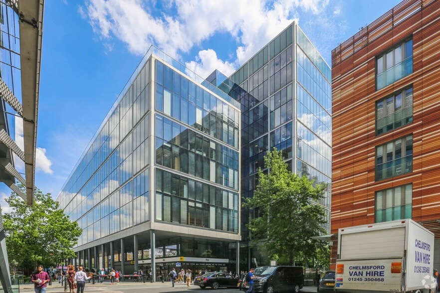 1-10 Bishops Sq, London for sale - Building Photo - Image 1 of 1