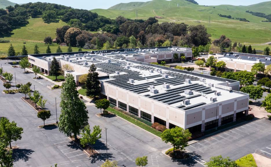 5253 Business Center Dr, Fairfield, CA for sale - Building Photo - Image 1 of 5