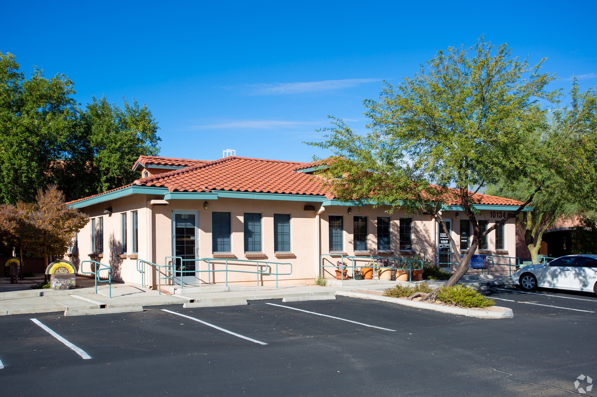 10134 N Oracle Rd, Oro Valley, AZ for sale Building Photo- Image 1 of 1