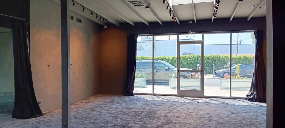 306 N Flores St, Los Angeles, CA for lease - Interior Photo - Image 2 of 7
