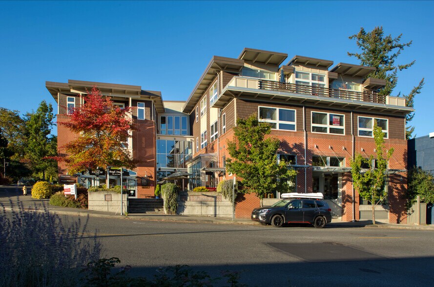 400 Winslow Way E, Bainbridge Island, WA for sale - Building Photo - Image 1 of 1