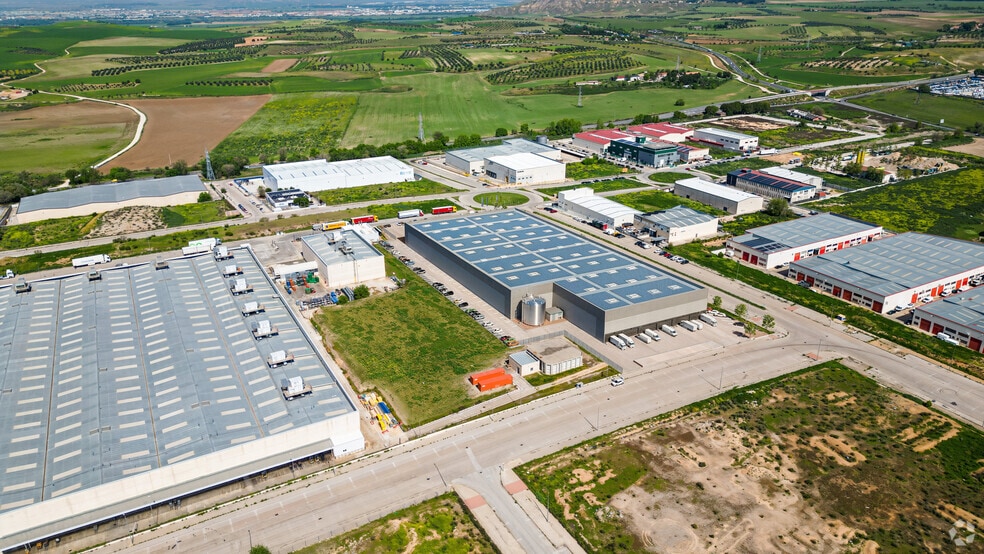 Calle Burdeos, 2, Torres de la Alameda, Madrid for lease - Interior Photo - Image 1 of 3