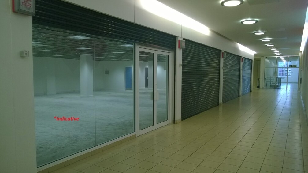 Market Pl, Romford, LND RM1 3AB - Unit 2A -  - Interior Photo - Image 1 of 2
