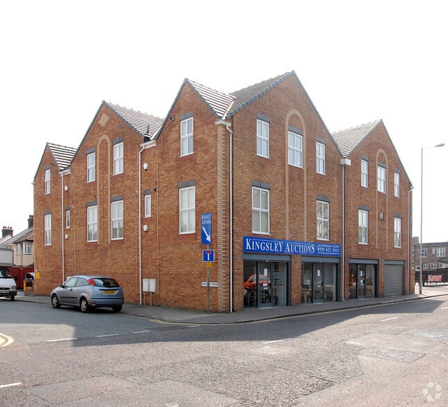 112-118 Market St, Wirral for lease - Primary Photo - Image 1 of 3