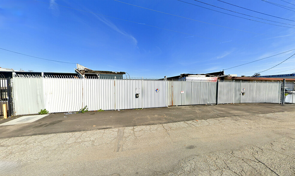 3121 E 12th St, Los Angeles, CA for sale - Primary Photo - Image 1 of 1