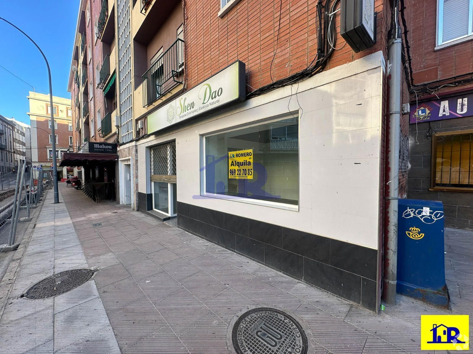 Retail in Cuenca, Cuenca for lease Interior Photo- Image 1 of 2