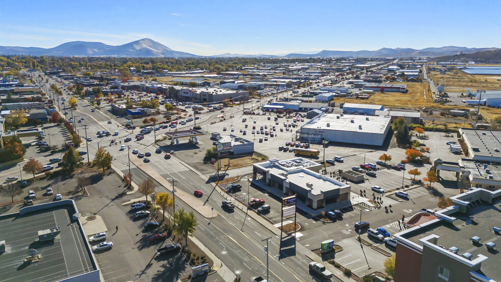 2508 S 6th St, Klamath Falls, OR for lease - Building Photo - Image 3 of 7