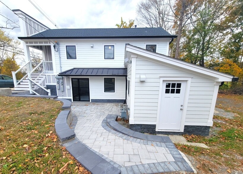 20 Newton Ave, Sussex, NJ for sale - Primary Photo - Image 1 of 25