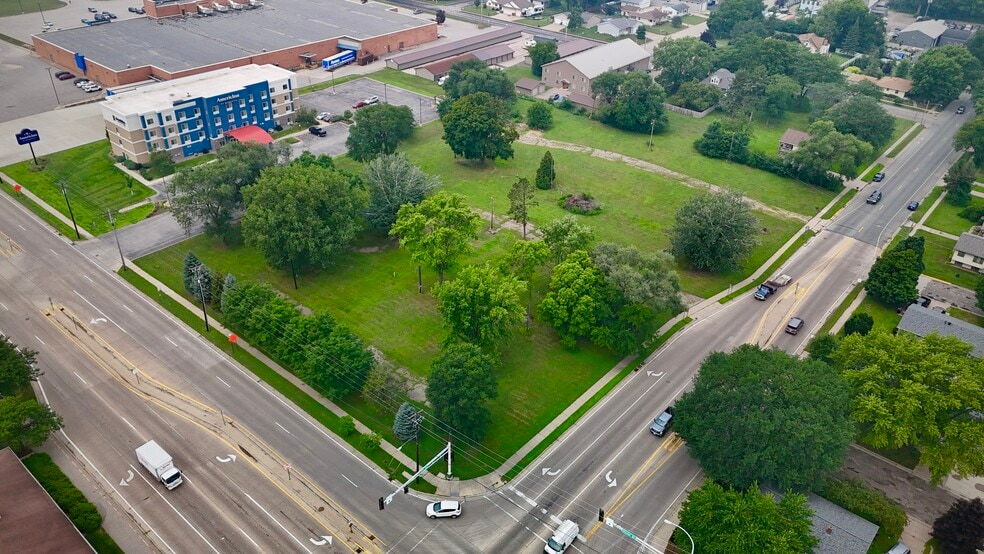 1845 W 5th St, Winona, MN for sale - Aerial - Image 2 of 6