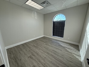 7115 FM 2920, Spring, TX for lease Interior Photo- Image 2 of 24