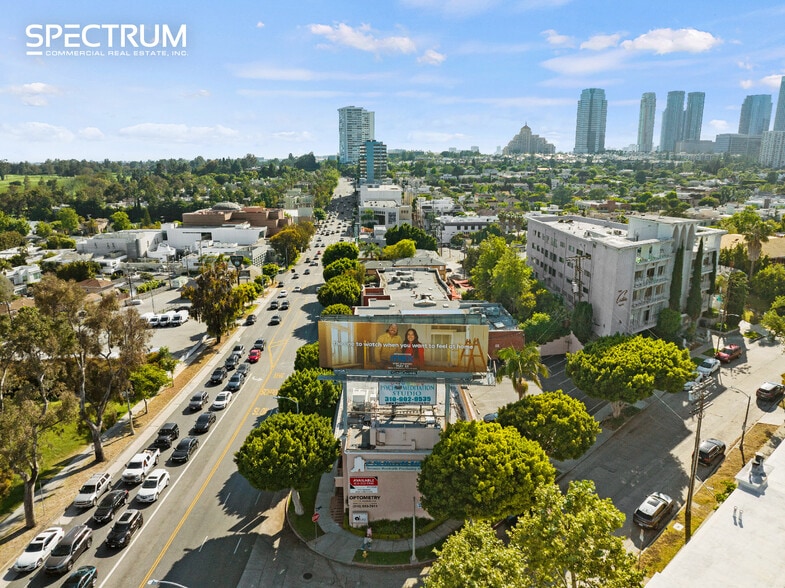 9701 W Pico Blvd, Los Angeles, CA for lease - Building Photo - Image 3 of 3